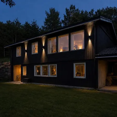 Fjord & Mountain View House * Eidsbygda